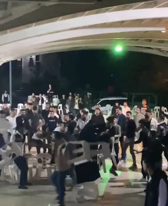 Serik'te Skandal Görüntüler: Düğün Alanı Değil Ring! 4